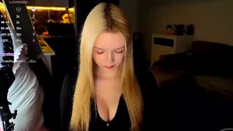 Mel or Lissa 3 Welcome here online show from July 2026 07:19:01 PM