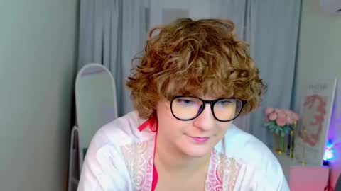 Snapshot of melissa___moore chatting on December 2025 05:59:01 AM Melissa online show from December 2025 05:59:01 AM