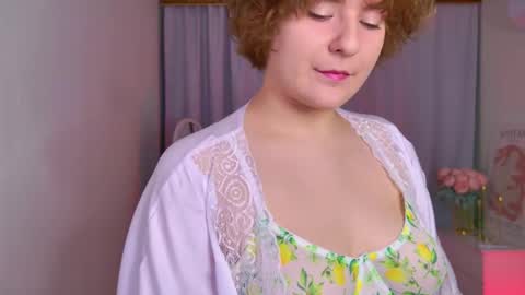 Snapshot of melissa___moore chatting on December 2025 06:12:02 AM Melissa online show from December 2025 06:12:02 AM