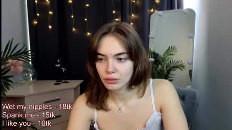 Snapshot of melissa_drake chatting on February 2026 08:10:01 AM melissa_drake online show from February 2026 08:10:01 AM