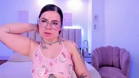 Snapshot of melissa_es chatting on May 2026 08:17:01 PM melissa_es online show from May 2026 08:17:01 PM