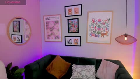 Snapshot of melissa_koster chatting on January 2025 04:12:01 AM Melissa 3 online show from January 2025 04:12:01 AM