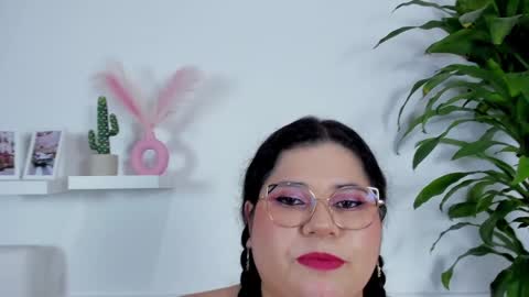 Melissa online show from February 2025 12:40:02 AM