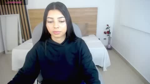 Snapshot of melissa_lenox chatting on June 2026 12:18:02 PM melissa_lenox online show from June 2026 12:18:02 PM