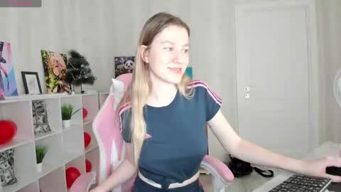 melissa_moooree online show from February 2025 11:41:02 AM