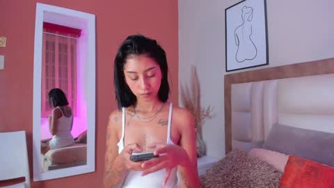 Melissa online show from February 2025 11:42:01 AM