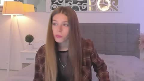 MelissaCrayzy online show from July 2026 06:16:02 AM