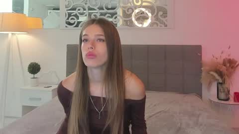 MelissaCrayzy online show from July 2026 06:06:02 AM