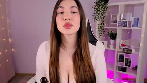 melissagray_ online show from October 2025 04:35:01 AM