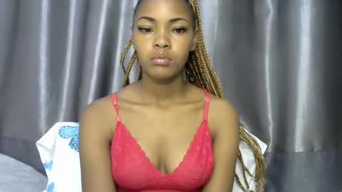 Snapshot of melissah_hot chatting on February 2026 08:27:01 PM melissah_hot online show from February 2026 08:27:01 PM