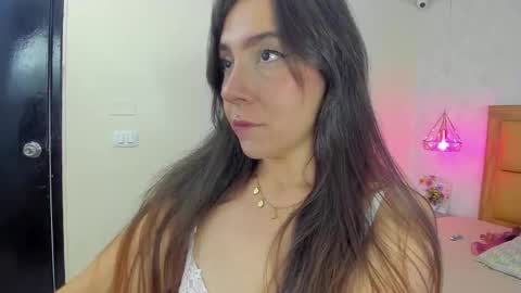 Snapshot of melissarouge chatting on February 2026 07:42:02 PM online show from February 2026 07:42:02 PM