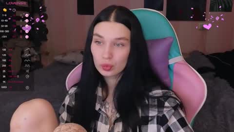 Freya  IM NONUDE online show from January 2025 09:37:01 PM