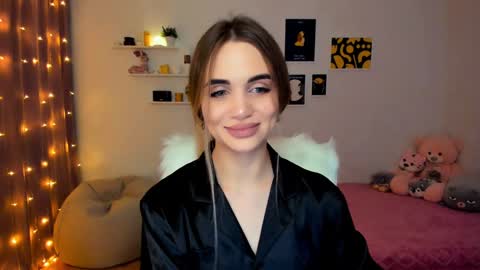 Tessa online show from December 2024 11:03:01 PM