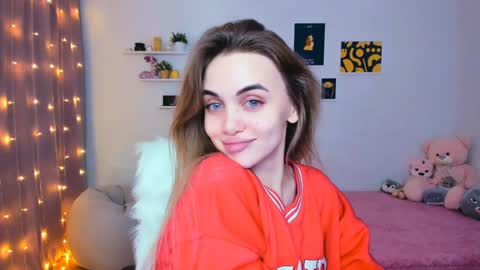 Tessa online show from December 2024 08:39:02 AM