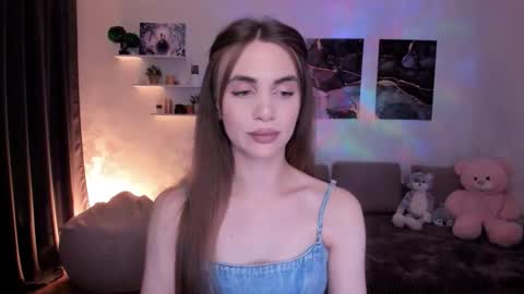 Tessa online show from September 2025 11:39:02 PM