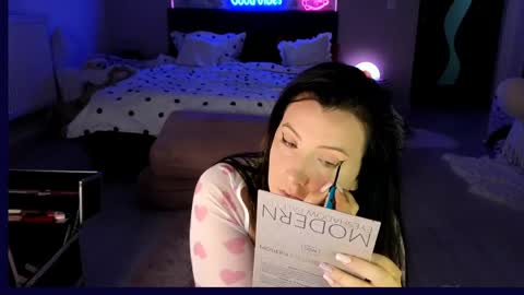 MellisaAngel online show from May 2026 08:00:01 AM