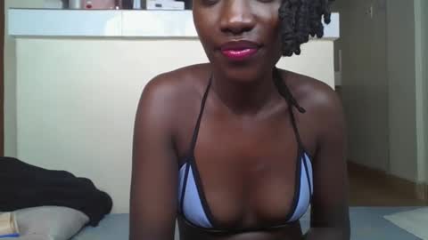 Snapshot of mellisagal chatting on January 2026 04:56:02 PM mellisagal online show from January 2026 04:56:02 PM