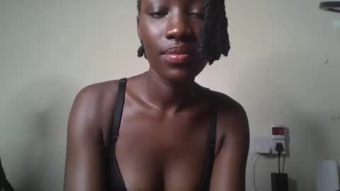 Snapshot of mellisagal chatting on January 2026 06:44:02 PM mellisagal online show from January 2026 06:44:02 PM