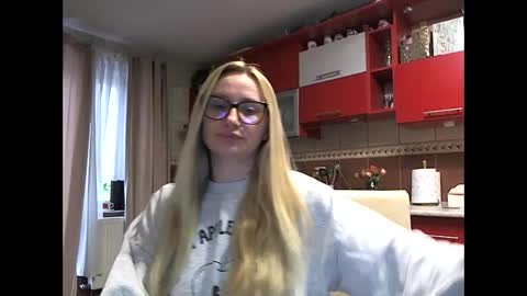 Melly online show from February 2026 07:24:01 AM