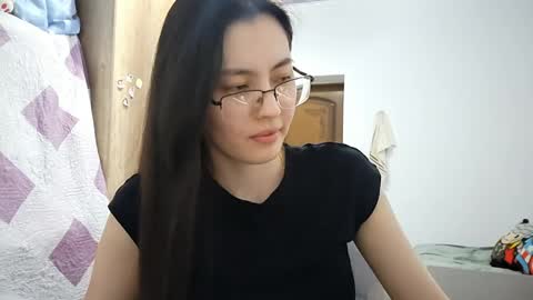 Nika online show from May 2026 04:44:02 PM