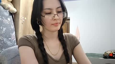 Nika online show from May 2026 03:39:02 PM