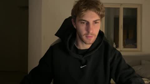 Snapshot of melodicass chatting on November 2025 11:03:01 PM Melodicass online show from November 2025 11:03:01 PM