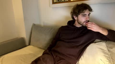 Snapshot of melodicass chatting on February 2026 11:25:01 PM Melodicass online show from February 2026 11:25:01 PM