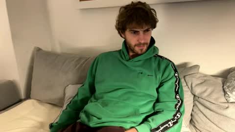 Snapshot of melodicass chatting on February 2026 10:08:02 PM Melodicass online show from February 2026 10:08:02 PM