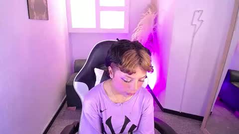 melody701583as online show from February 2026 01:17:01 PM