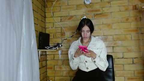 melody contreras online show from February 2026 11:42:02 PM