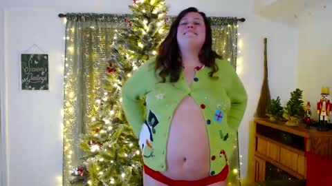 Snapshot of melody_mccoy chatting on December 2024 02:43:01 AM Melody online show from December 2024 02:43:01 AM