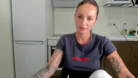 Masha online show from May 2026 09:17:02 AM