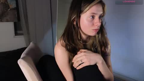 melody  online show from February 2025 06:01:02 PM