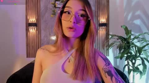 melodylanee online show from April 2026 11:08:01 AM