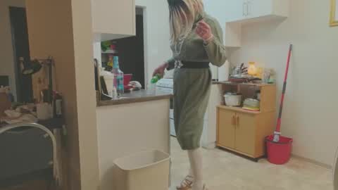 Snapshot of melodyredux_62 chatting on November 2025 08:30:01 PM Melody online show from November 2025 08:30:01 PM