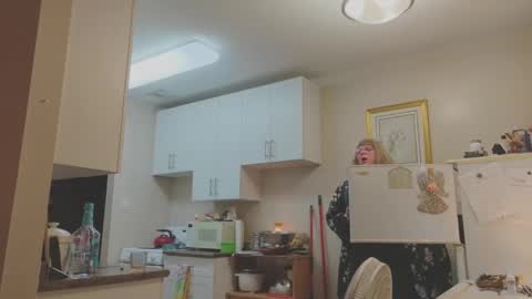 Snapshot of melodyredux_62 chatting on February 2026 08:45:01 PM Melody online show from February 2026 08:45:01 PM