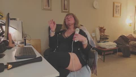 Snapshot of melodyredux_62 chatting on February 2026 05:25:01 PM Melody online show from February 2026 05:25:01 PM