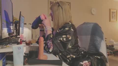 Melody online show from March 2026 06:11:02 PM