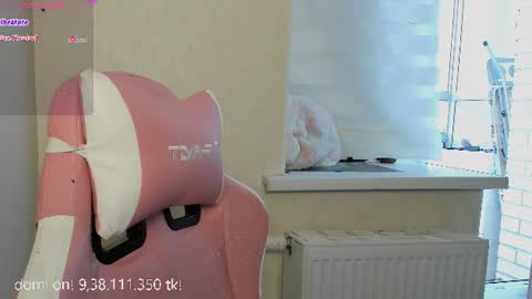 Snapshot of melonipinkbb chatting on July 2026 11:02:02 AM MELONI online show from July 2026 11:02:02 AM