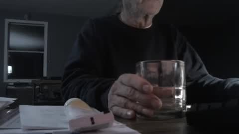 Snapshot of memberjames chatting on October 2025 02:01:02 AM I am usually high and horny...lol online show from October 2025 02:01:02 AM