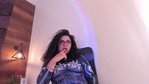 Snapshot of memphiswilliams chatting on January 2025 02:48:02 AM Memphis Williams online show from January 2025 02:48:02 AM