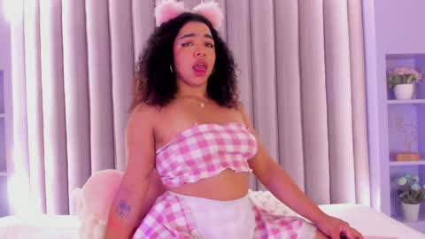 Snapshot of memphiswilliams chatting on February 2025 02:37:01 AM Memphis Williams online show from February 2025 02:37:01 AM