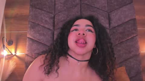 Snapshot of memphiswilliams chatting on February 2025 02:58:01 AM Memphis Williams online show from February 2025 02:58:01 AM