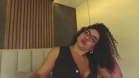 Snapshot of memphiswilliams chatting on February 2025 03:21:02 AM Memphis Williams online show from February 2025 03:21:02 AM