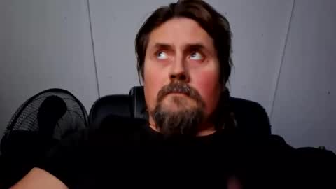 men10_12_1983 online show from November 2025 07:46:01 PM