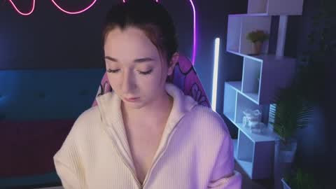 Snapshot of mencialo chatting on December 2024 01:41:02 AM Mencialo online show from December 2024 01:41:02 AM