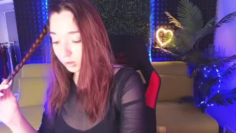 Snapshot of mencialo chatting on December 2024 07:53:01 AM Mencialo online show from December 2024 07:53:01 AM