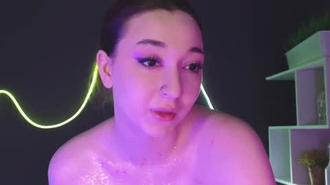 Snapshot of mencialo chatting on December 2024 04:52:01 AM Mencialo online show from December 2024 04:52:01 AM