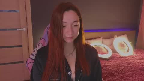 Snapshot of mencialo chatting on September 2025 01:49:02 AM Mencialo online show from September 2025 01:49:02 AM