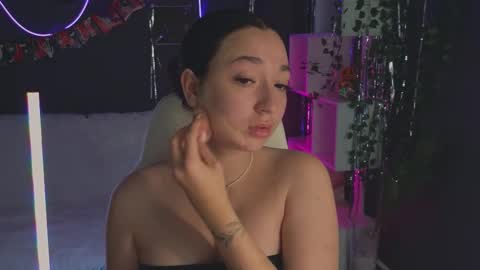 Snapshot of mencialo chatting on October 2025 02:01:02 AM Mencialo online show from October 2025 02:01:02 AM